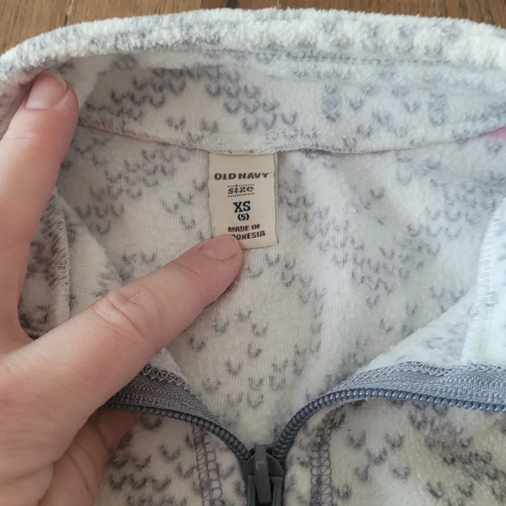 Old Navy Fleece Pullover